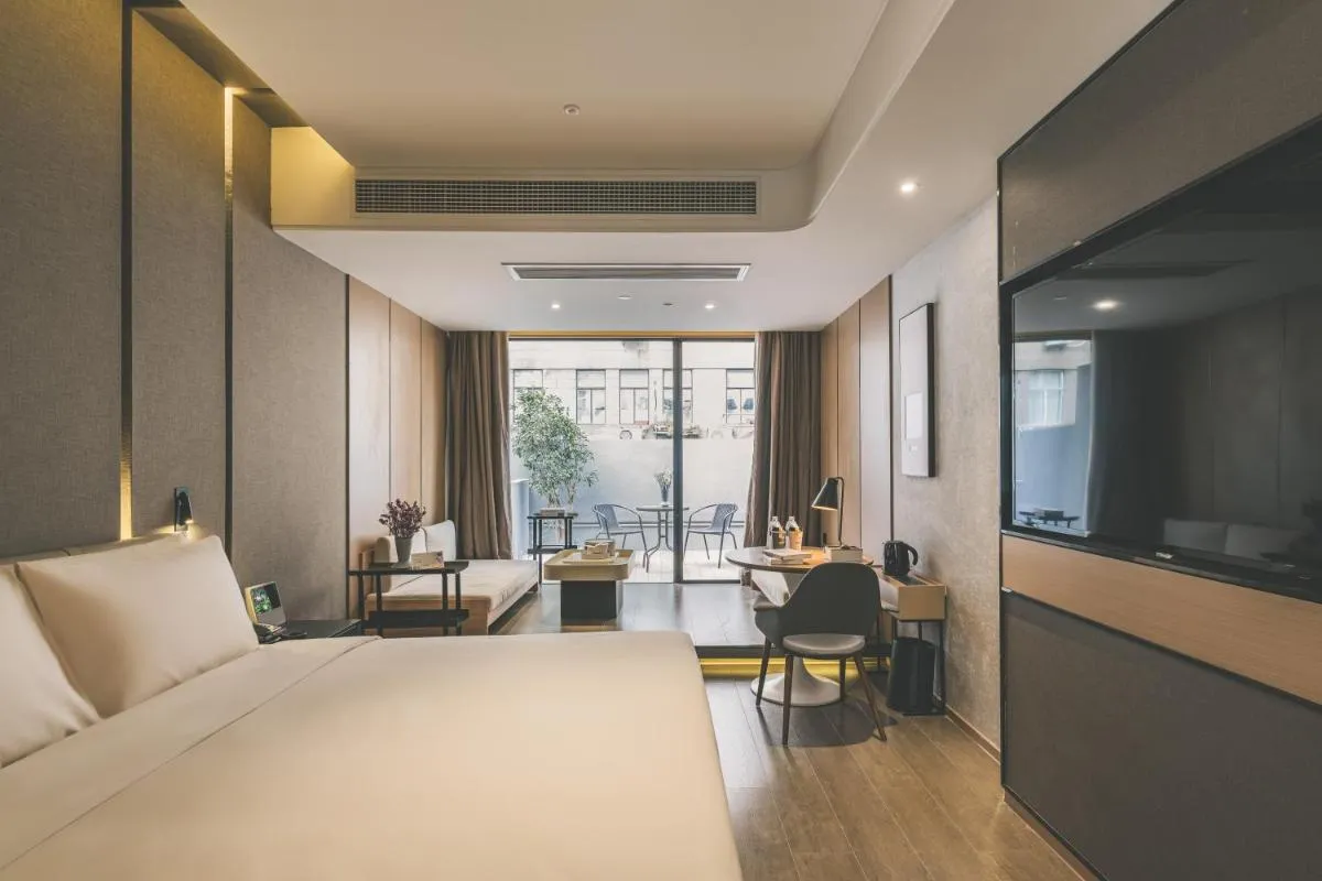 Image 1 of Atour Hotel East Nanjing Road Near The Bund