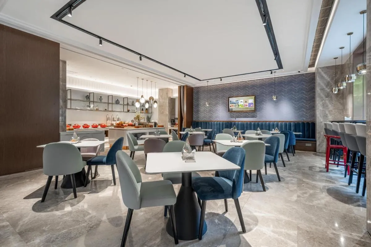 Image 3 of Atour X Hotel Shanghai Bund East Nanjing Road Pedestrian Street