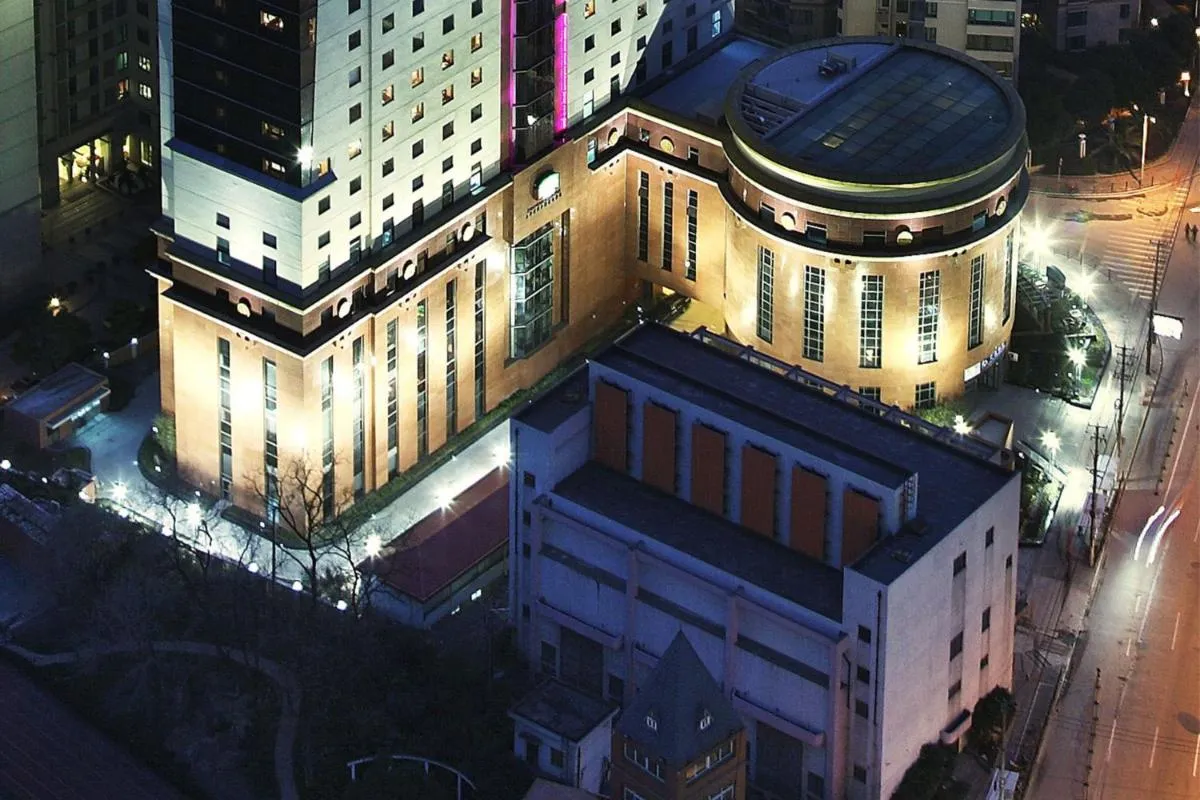 Image 5 of Courtyard By Marriott Shanghai Xujiahui