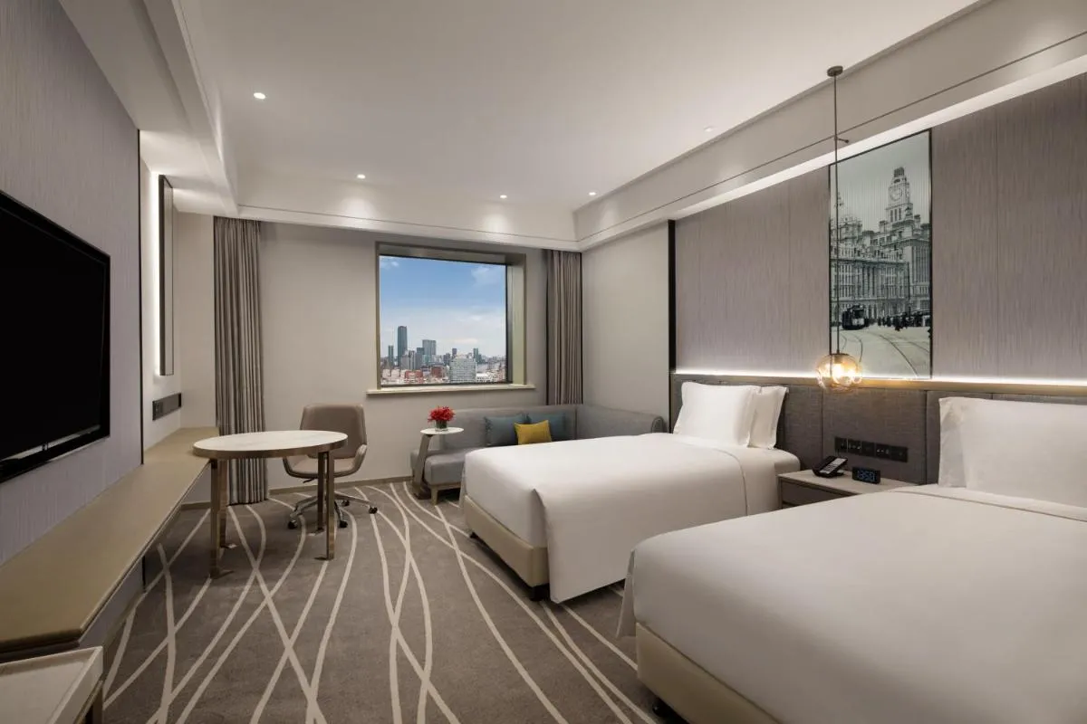 Image 6 of Crowne Plaza Shanghai Nanjing Road, an IHG Hotel