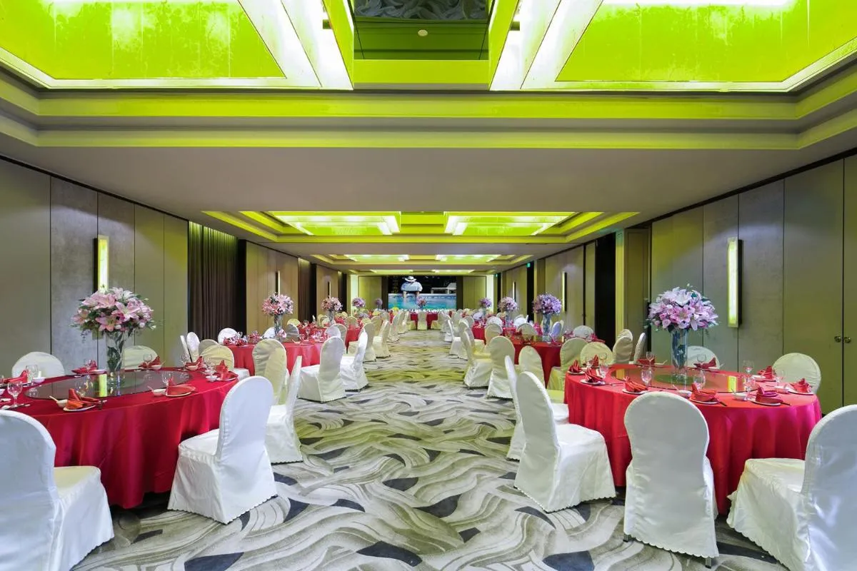 Image 4 of Golden Tulip Bund New Asia (The Former Jinjiang Metropolo Hotel Classiq Shanghai,Rock Bund)