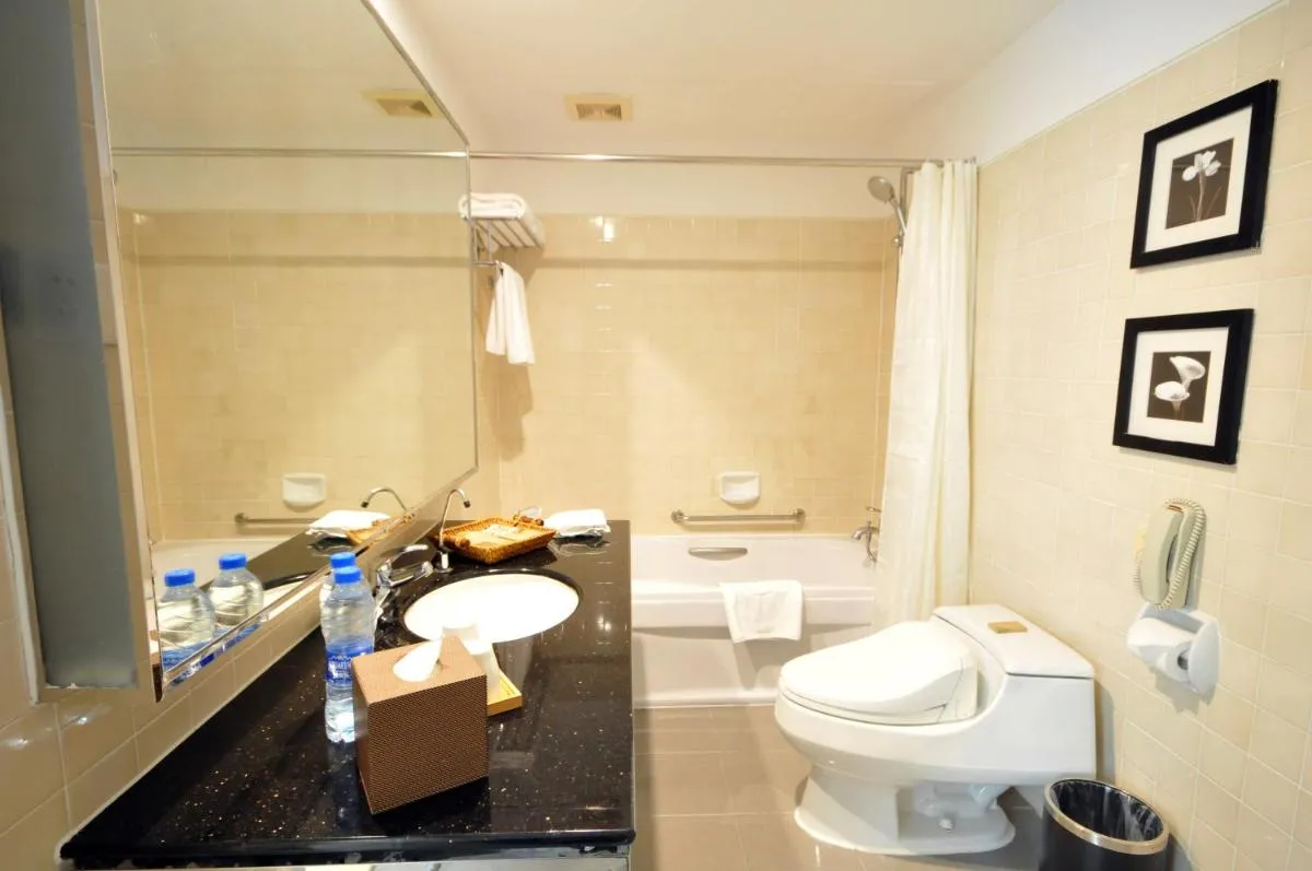 Image 2 of Gubei Garden Hotel Shanghai Hongqiao