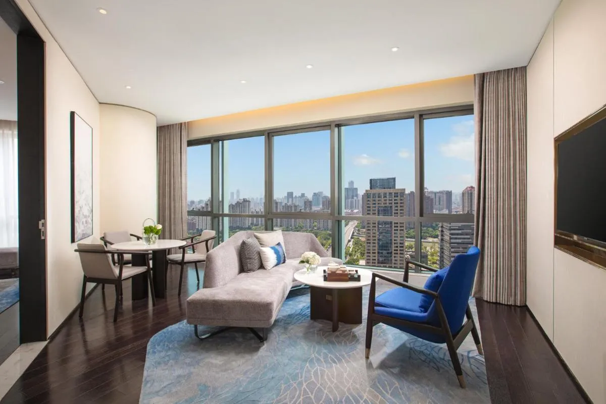 Image 3 of HUALUXE Shanghai Changfeng Park, an IHG Hotel