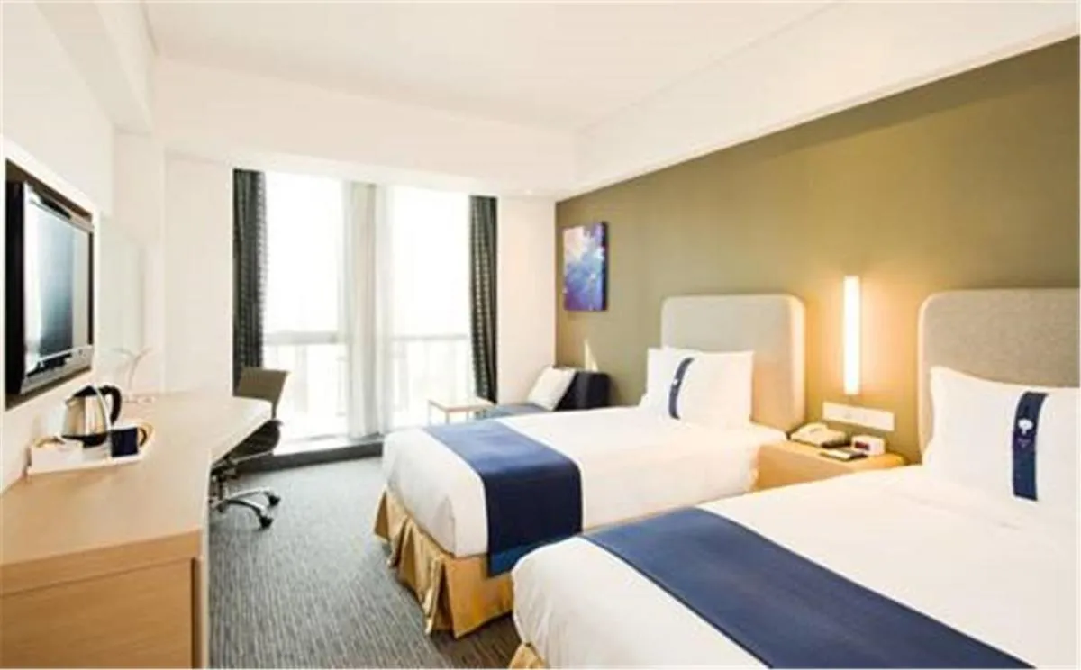 Image 6 of Holiday Inn Express Shanghai Jinsha, an IHG Hotel