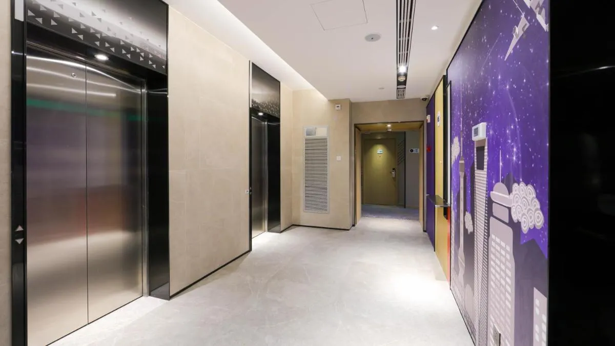 Image 6 of Holiday Inn Express Shanghai Pudong Airport, an IHG Hotel