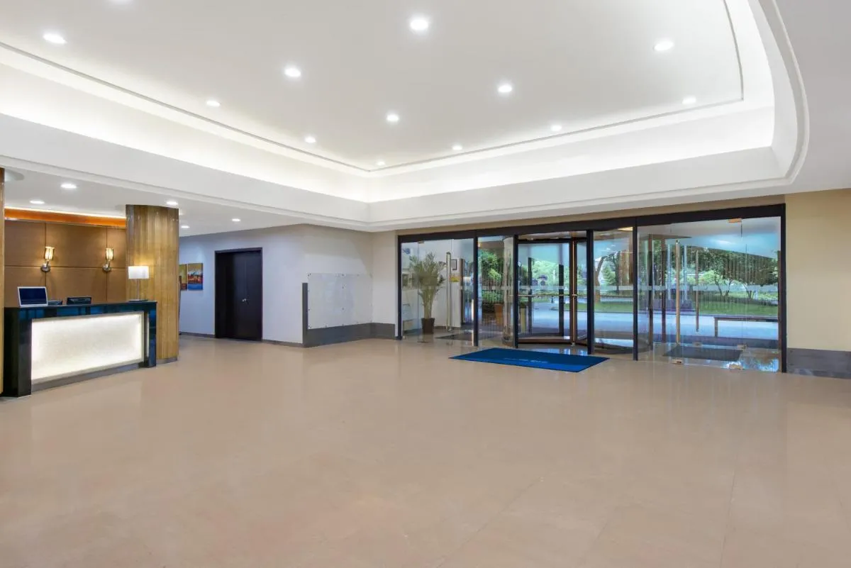 Image 2 of Holiday Inn Express Shanghai Putuo, an IHG Hotel