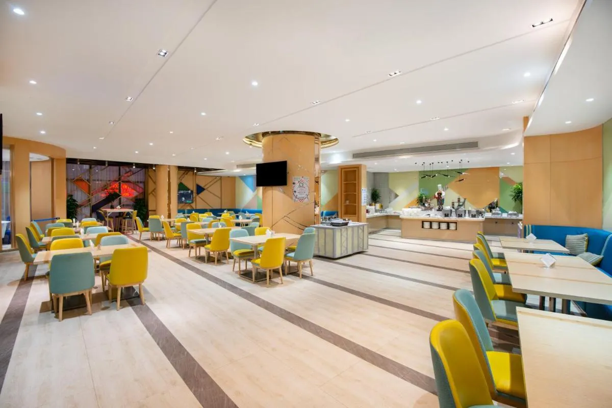 Image 2 of Holiday Inn Express Shanghai Zhenping, an IHG Hotel