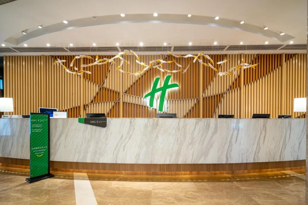 Image 2 of Holiday Inn Shanghai Hongqiao Central, an IHG Hotel