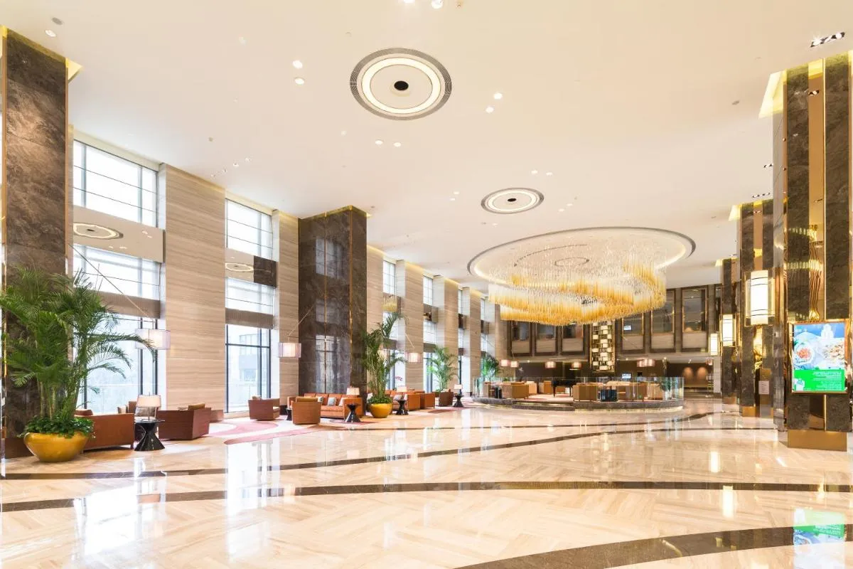 Image 5 of Holiday Inn Shanghai Hongqiao, an IHG Hotel