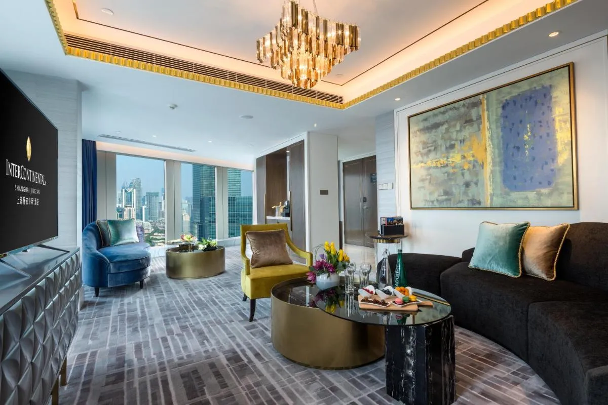 Image 6 of InterContinental Shanghai Jing’ An, an IHG Hotel