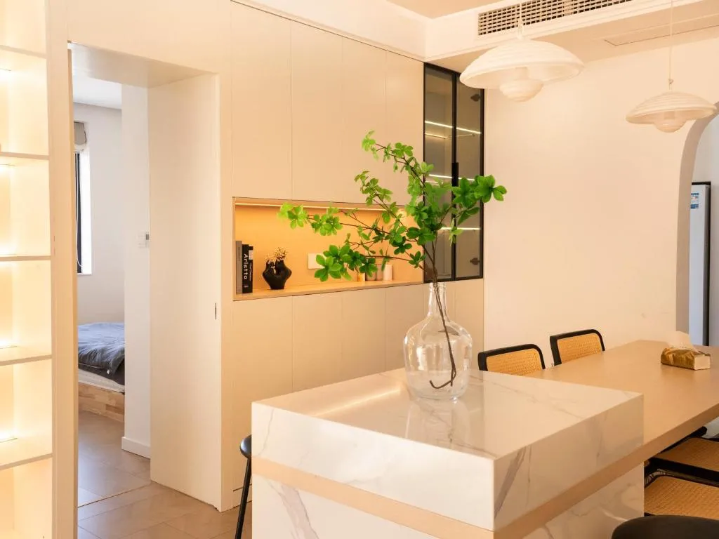 Image of Three Bedroom Apartment near Xintiandi