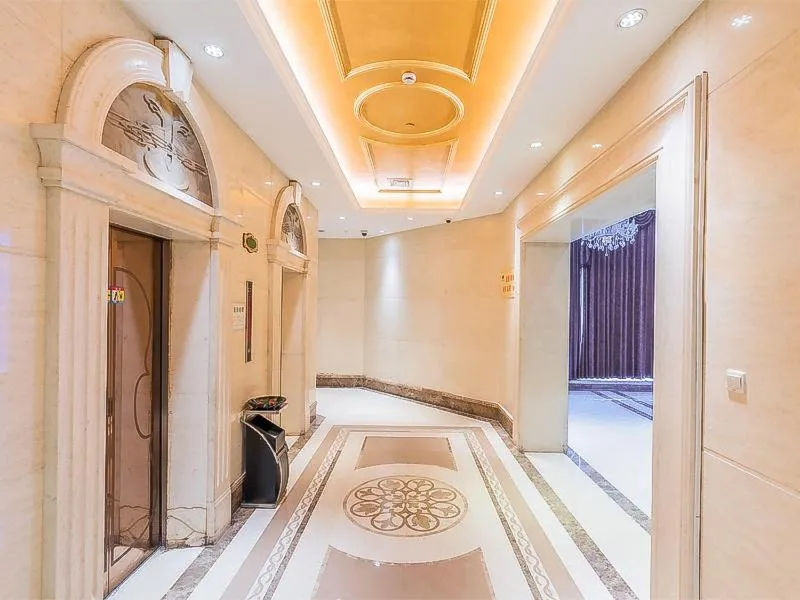 Image 1 of Vienna Hotel Shanghai Baoshan Wusong