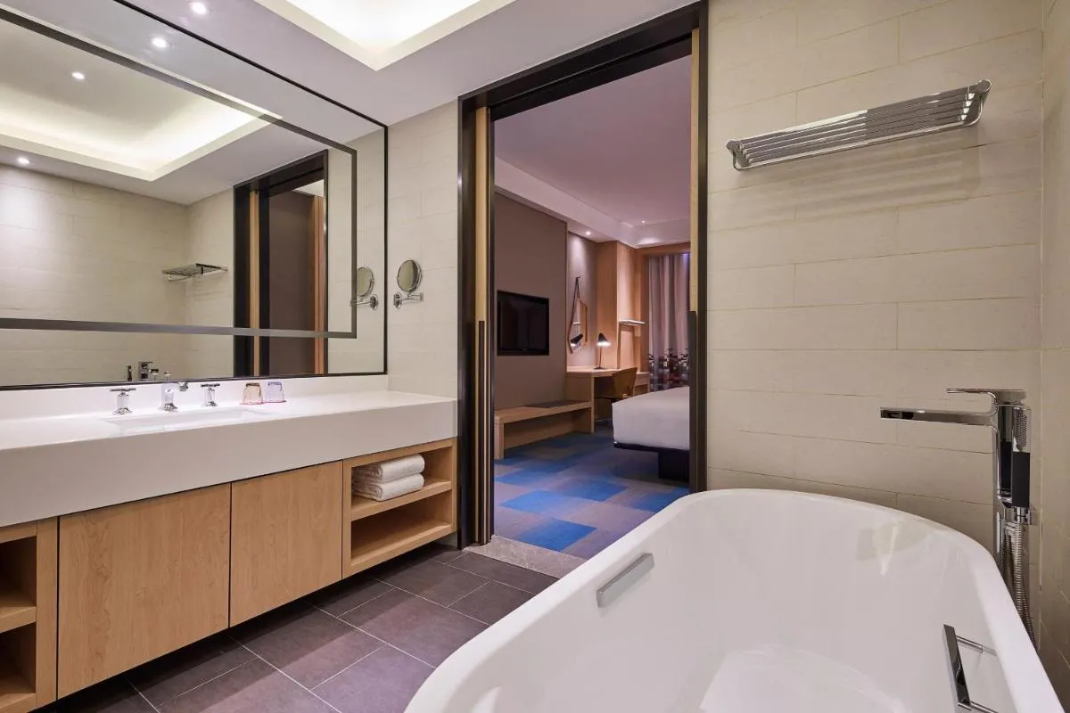 Image 2 of Aloft Shanghai Zhangjiang Haike