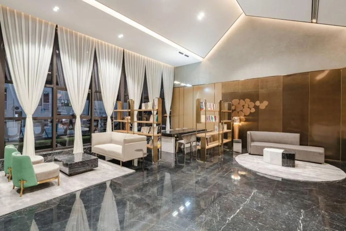 Image 2 of Atour Hotel Lingang New Town