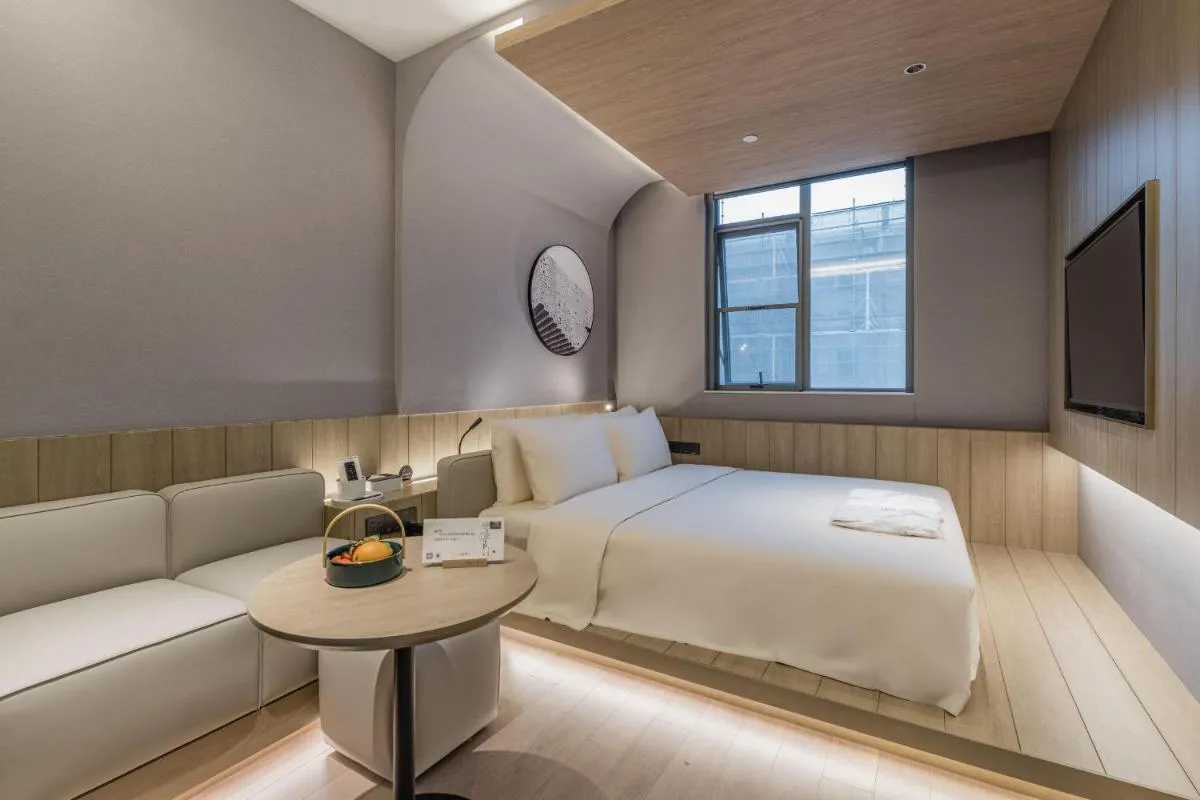 Image 6 of Atour Hotel Shanghai World Expo Center
