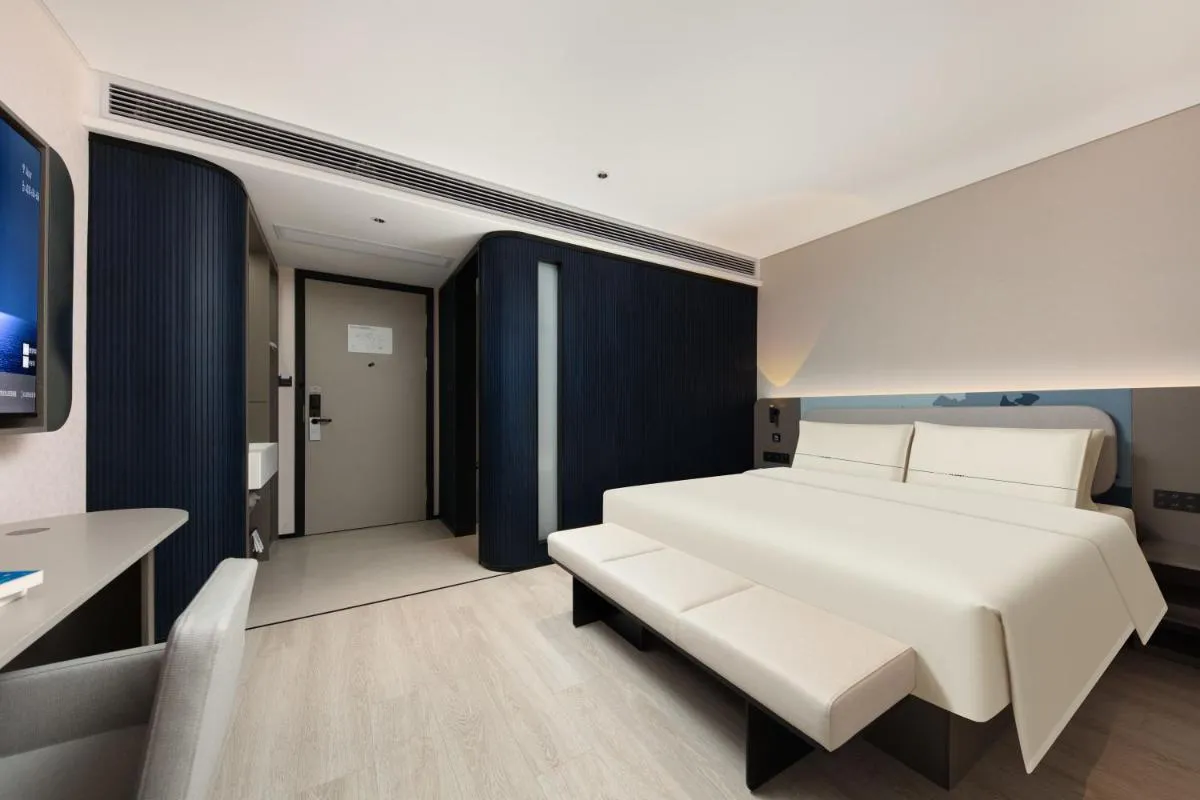 Image 1 of Atour Light Hotel Shanghai Songjiang Jiuting Street
