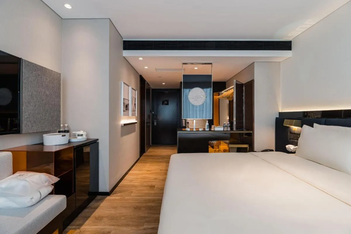 Image 1 of Atour S Hotel Shanghai Lujiazui Financial Center