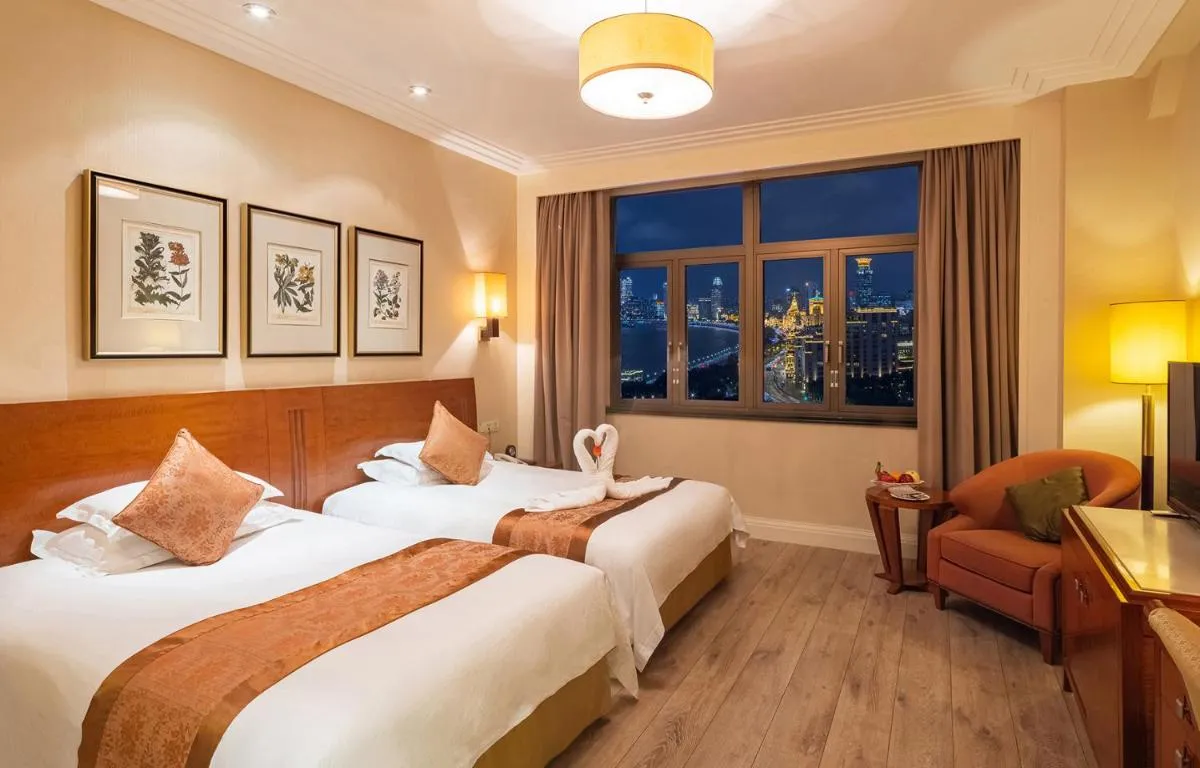 Image 1 of Broadway Mansions Hotel – On the Bund