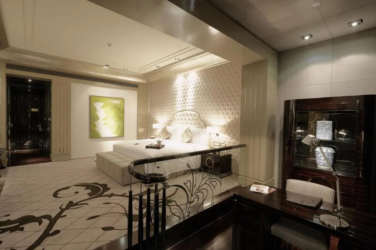 Image 2 of Chateau Star River Shanghai Minhang
