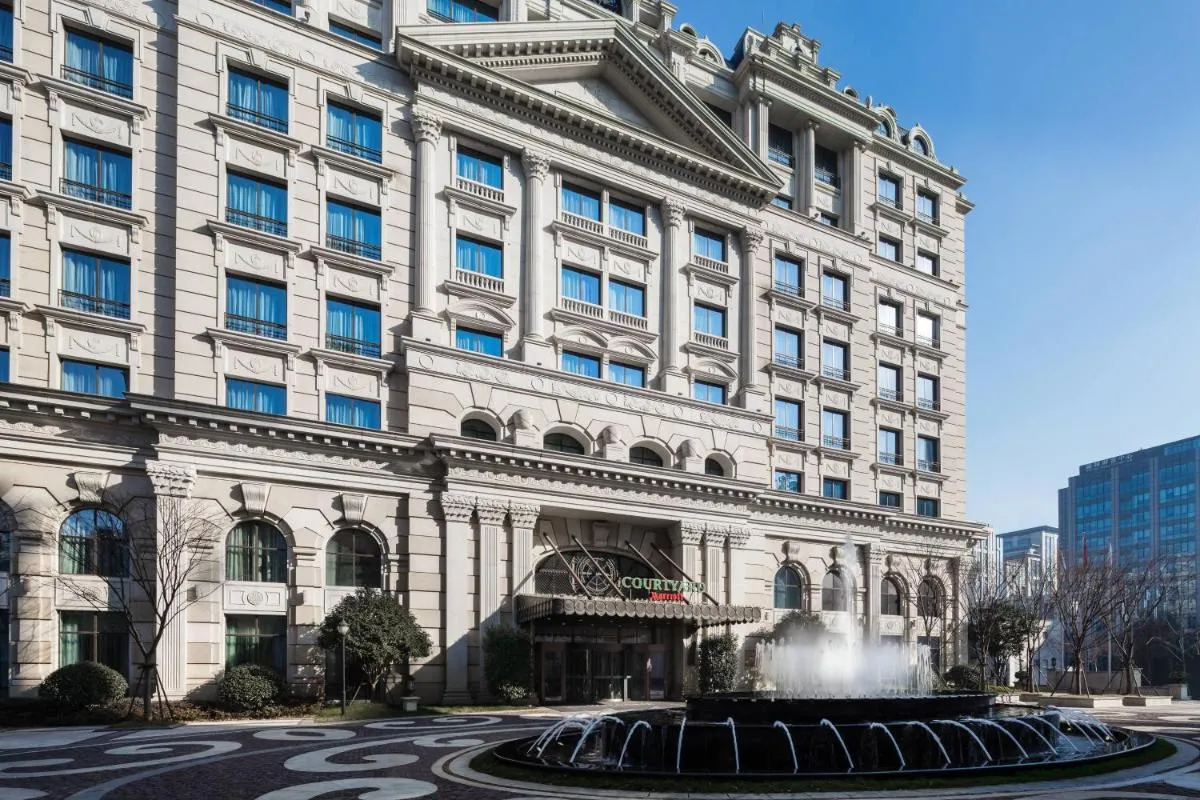 Image 5 of Courtyard by Marriott Shanghai Changfeng Park