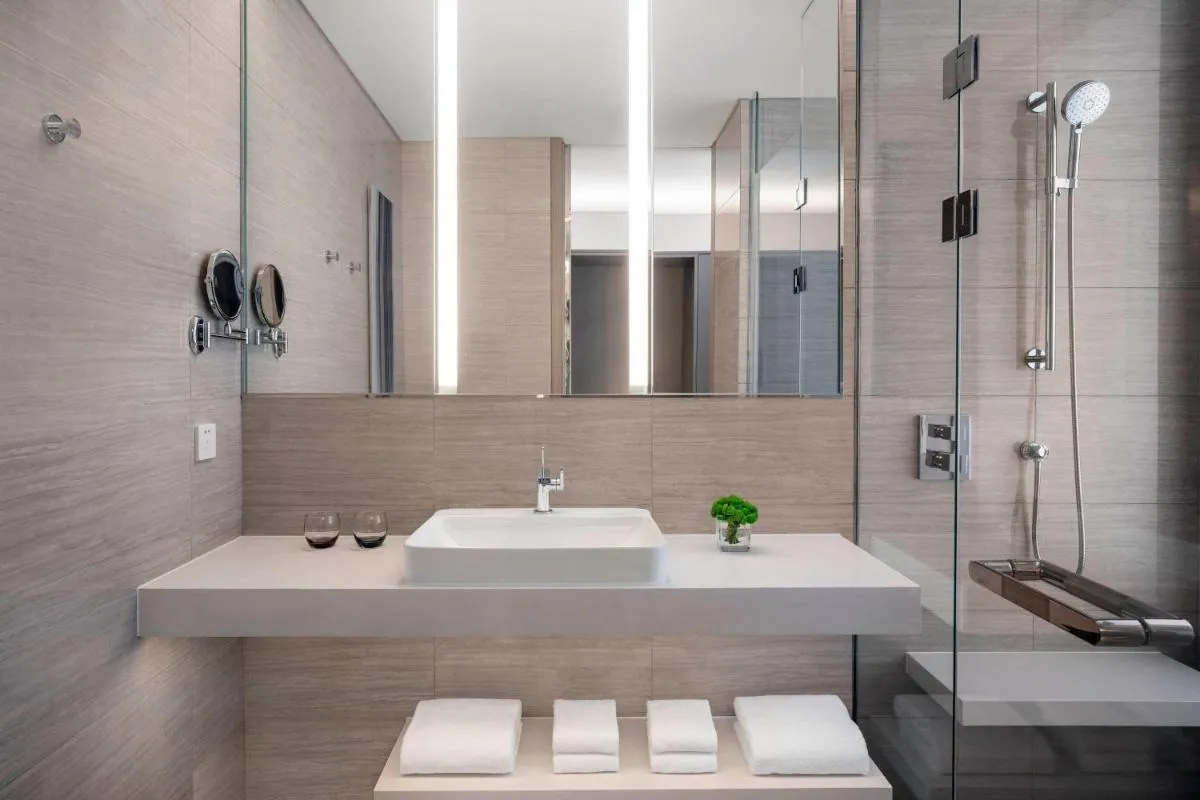 Image 2 of Courtyard by Marriott Shanghai Minhang