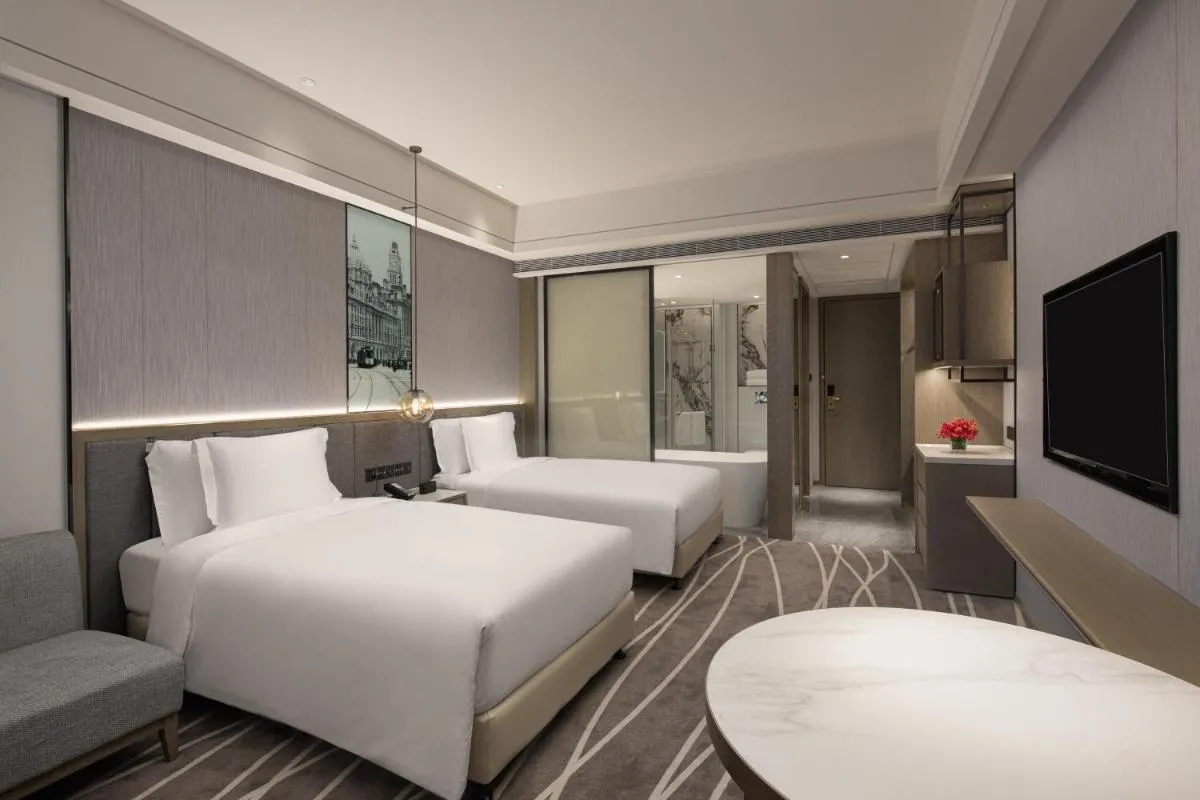 Image 3 of Crowne Plaza Shanghai Nanjing Road by IHG
