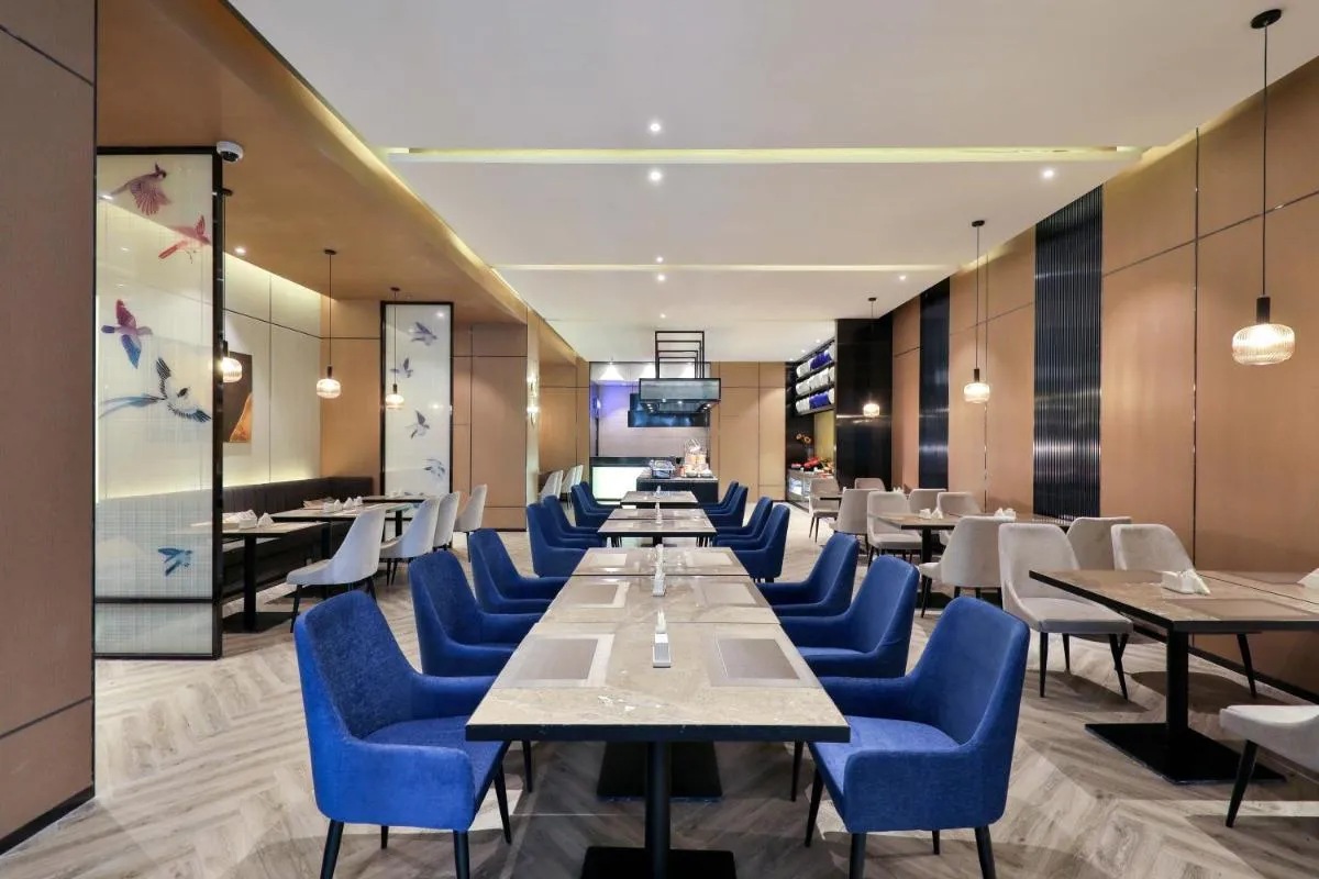 Image 3 of Crystal Hotel Shanghai Lujiazui Oriental Pearl Tower