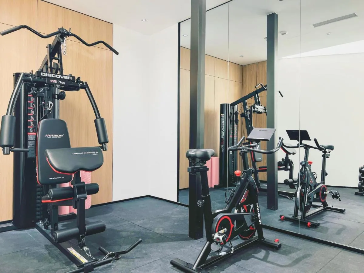 Image 4 of Dayin Garden Hotel -Near People’s Square & Nanjing Road-Large Social Area -Bar -Café -Gym -Free Laundry Luggage Storage -24H Front Desk-English Service