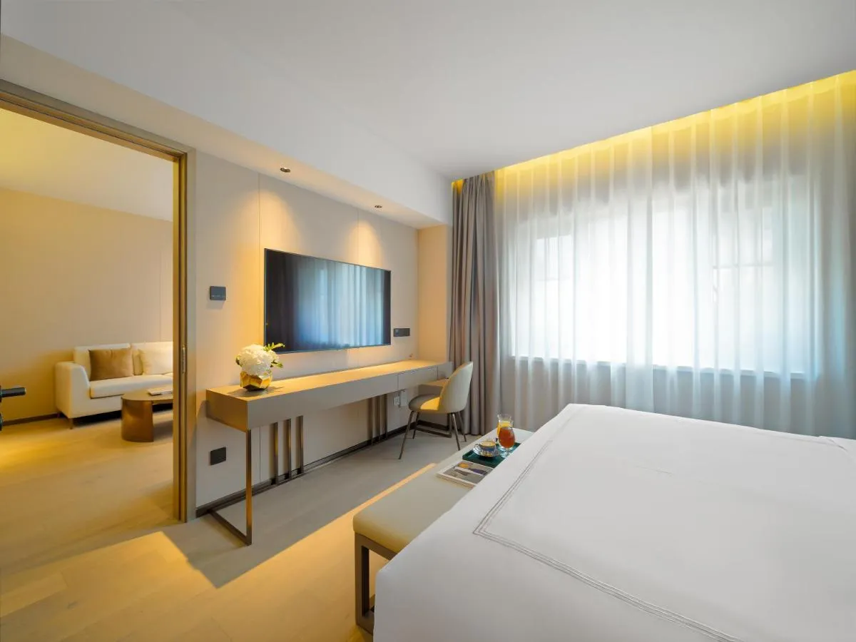 Image 5 of Donghu Collection Hotel