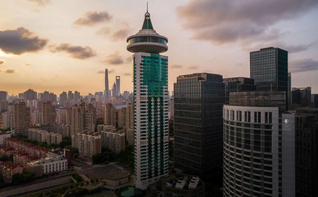 Image of DoubleTree by Hilton Shanghai Pudong – Present welcome cookie