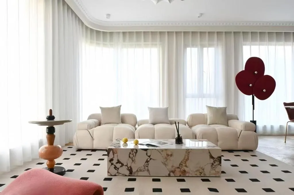 Image of Eastern Hub – Bund Branch Yuyuan Garden Artistic 3bedroom with Bund View