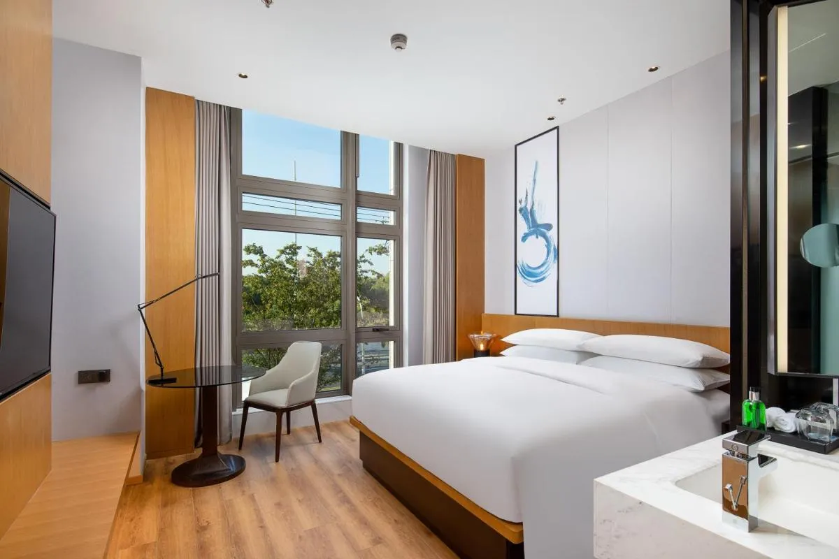 Image 1 of Fairfield by Marriott Shanghai Hongqiao NECC
