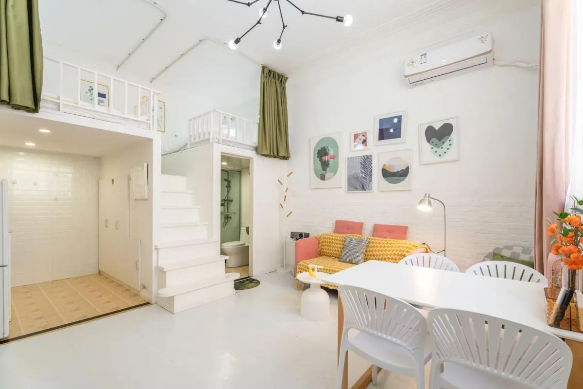 Image 3 of Hills &XING 1771 Homestay near Line1&2&13 and Shanghai People’s Square