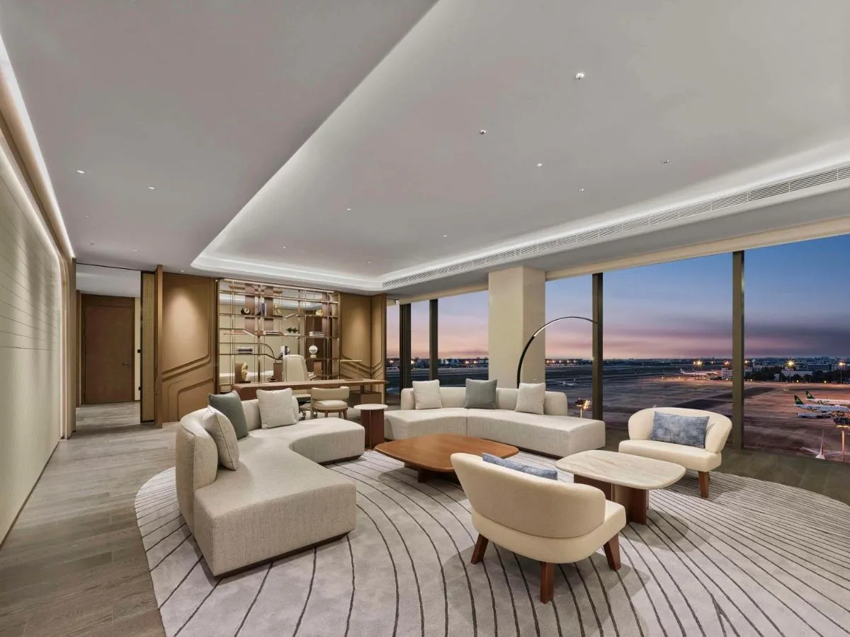 Image 6 of Hilton Shanghai Hongqiao International Airport