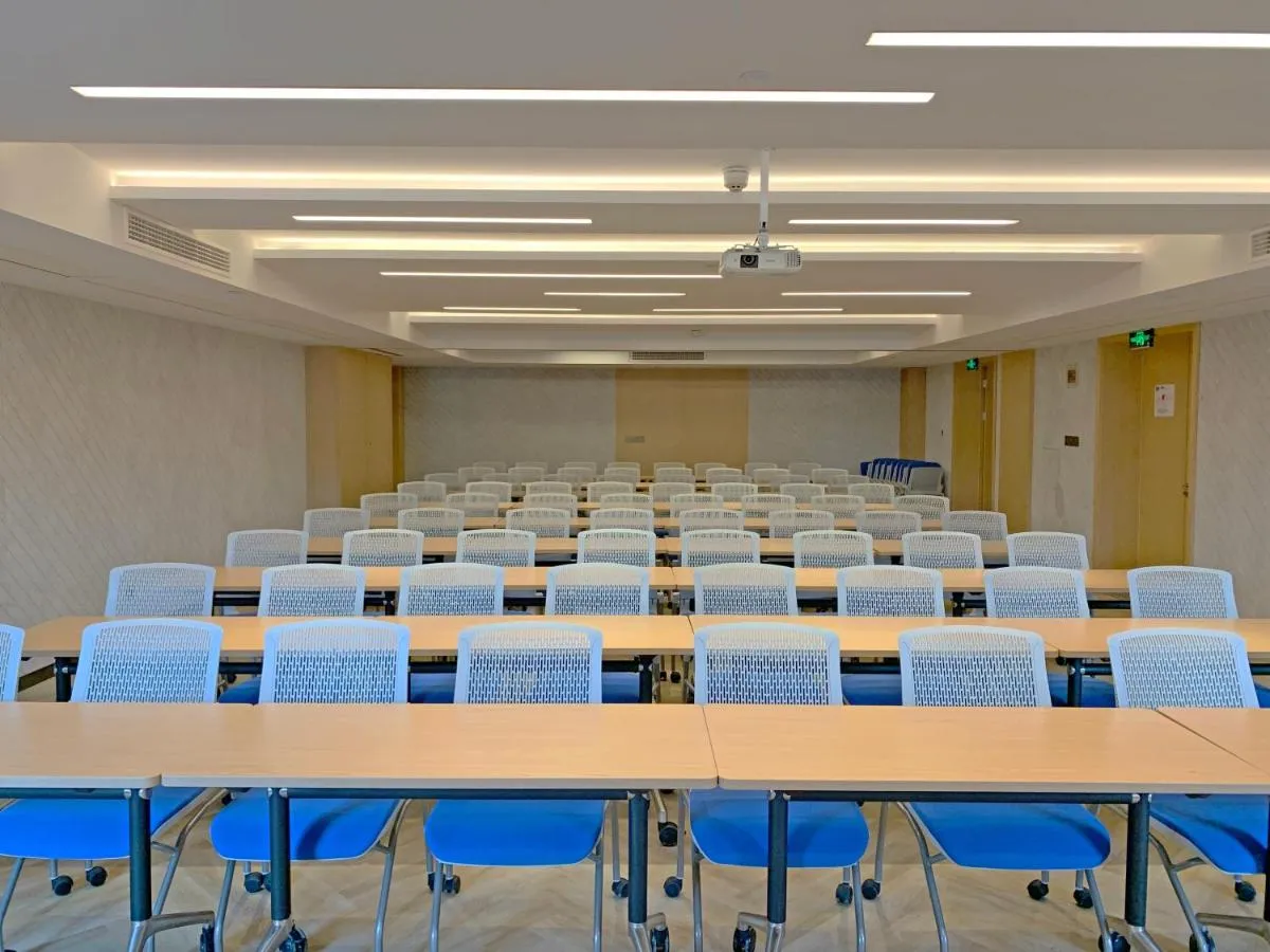 Image 6 of Holiday Inn Express Shanghai Jiading New City by IHG