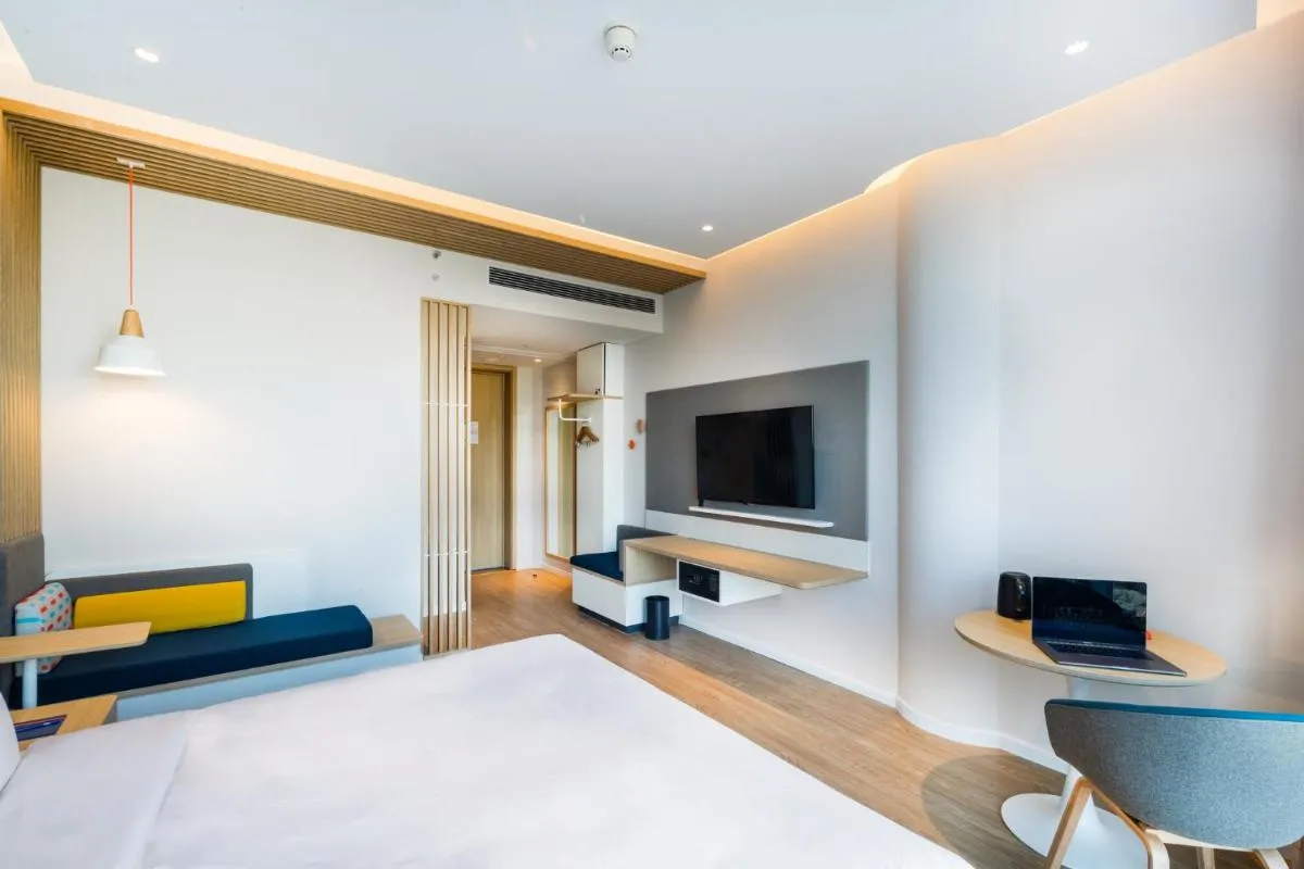 Image 5 of Holiday Inn Express Shanghai Pudong Zhangjiang by IHG