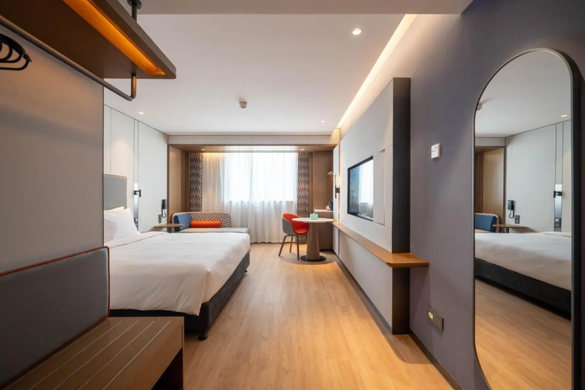 Image 1 of Holiday Inn Express Shanghai Pujiang Lianhang Road by IHG