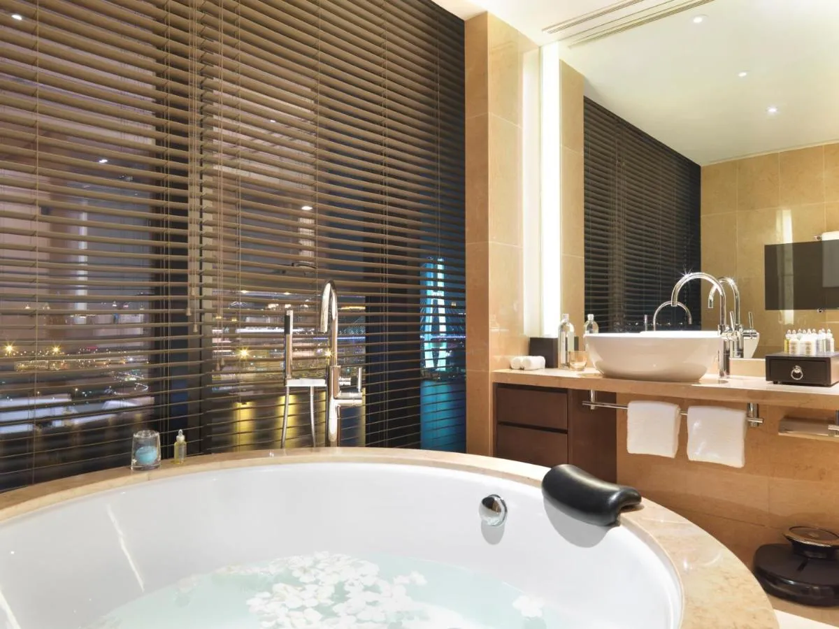 Image 3 of InterContinental Shanghai Expo by IHG