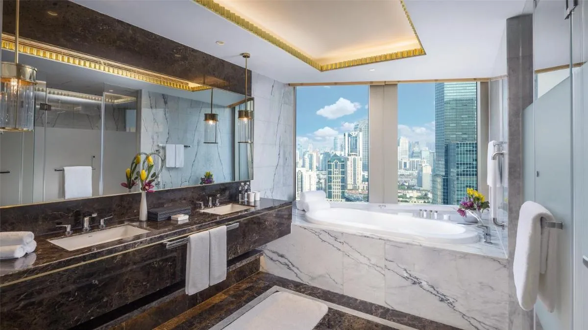 Image 2 of InterContinental Shanghai Jing’ An by IHG