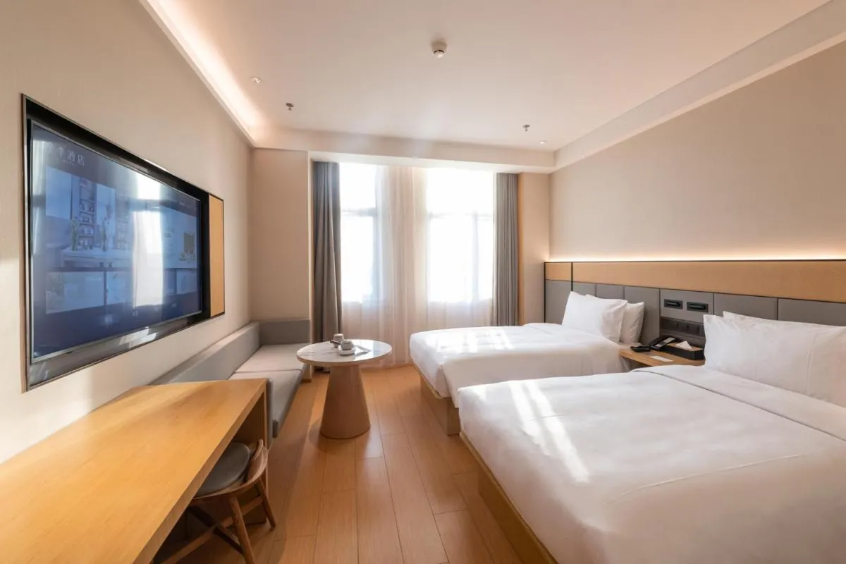 Image 1 of JI Hotel Shanghai Pudong Airport East Station – Pudong Airport Free Shuttle Bus