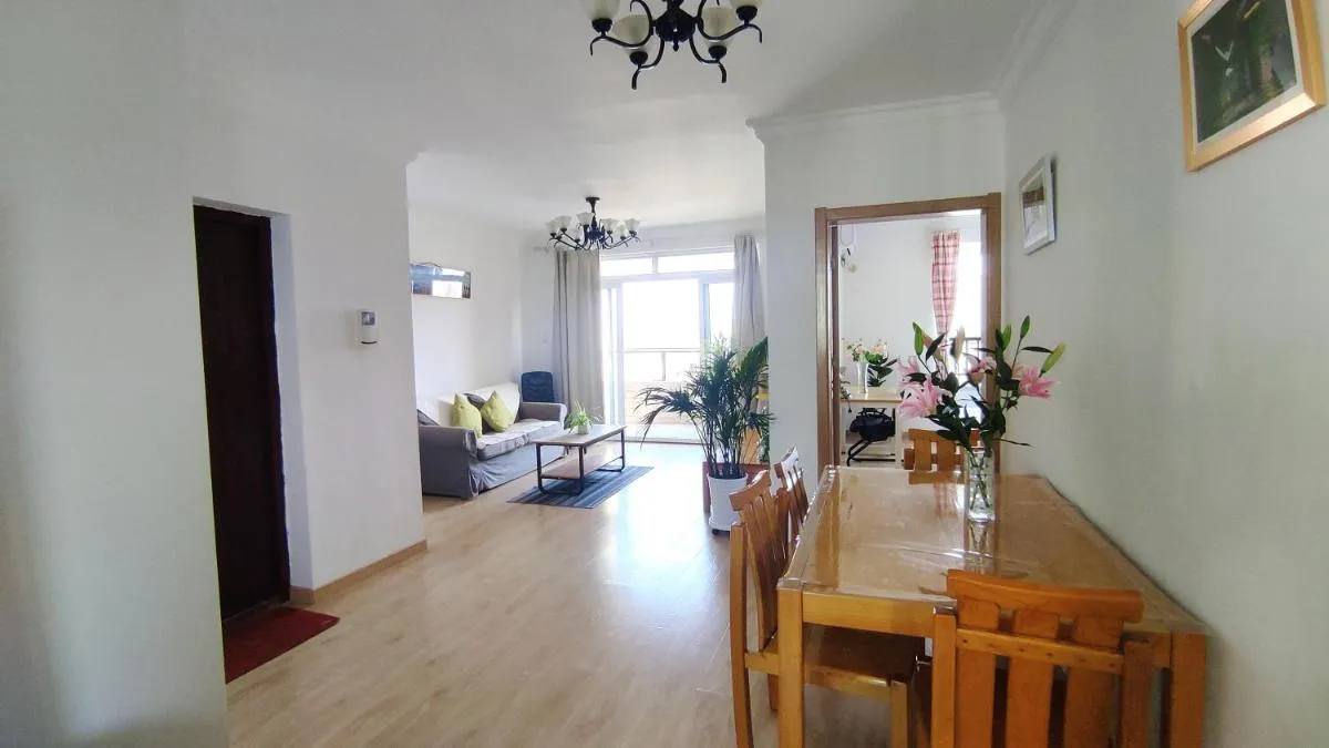 Image 3 of Jenny’s Apartment