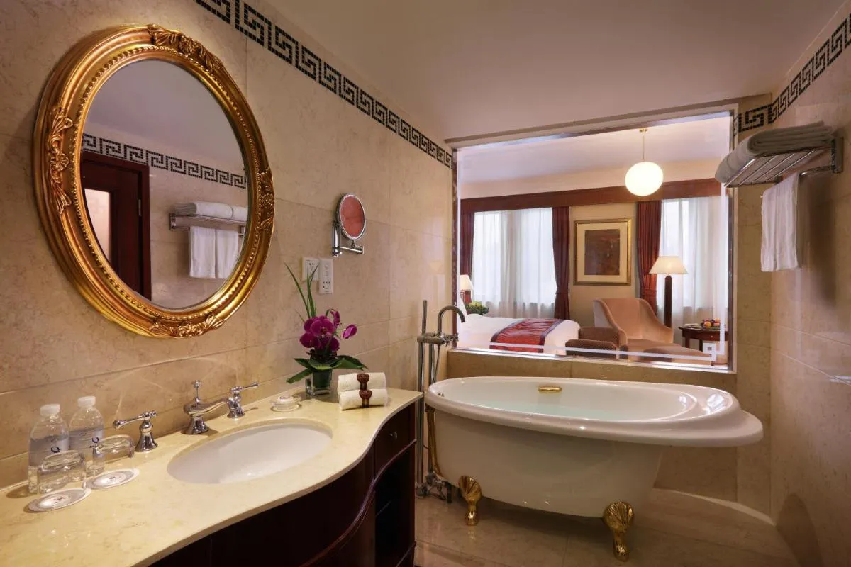 Image 2 of Jin Jiang Park Hotel