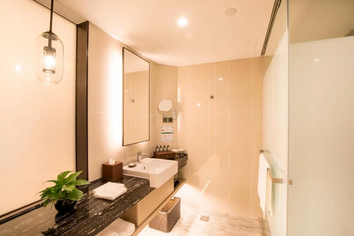 Image 2 of Jin Jiang Pine City Hotel