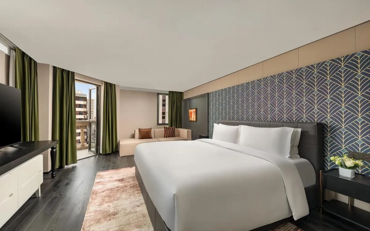Image 1 of JingLai Bushe Hotel Bund Nanjing West Road Shanghai