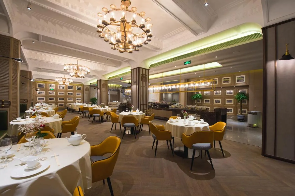 Image 2 of Jinjiang Metropolo Hotel Classic Nanjing Road (East) Shanghai