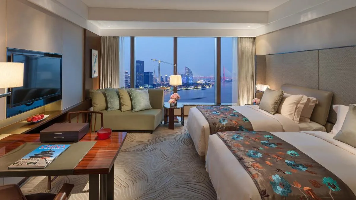 Image 1 of Mandarin Oriental Pudong, Shanghai