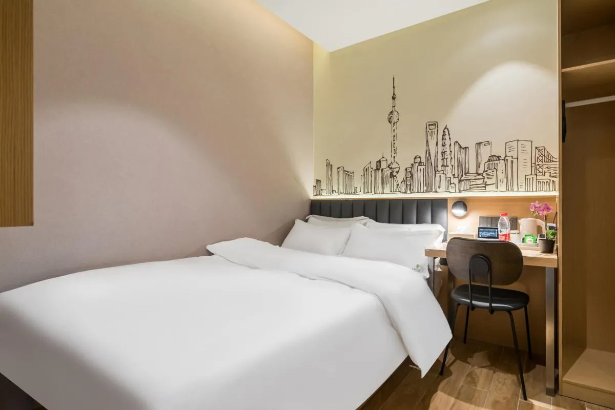 Image 1 of Meego Smart Select Hotel