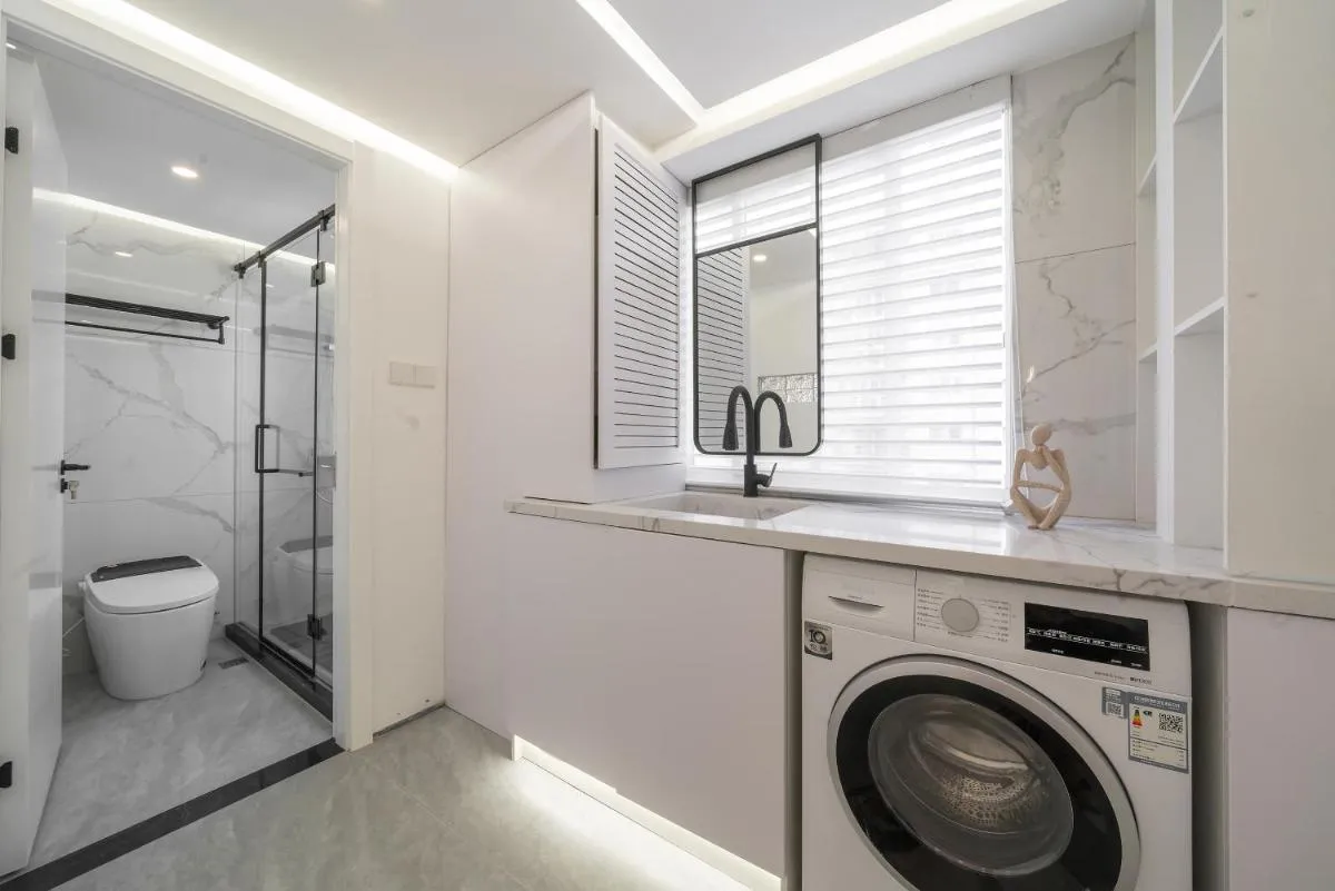 Image 4 of Molly Homestay – Nanjing East Road the Bund 3-Bedroom with Elevator Apartment