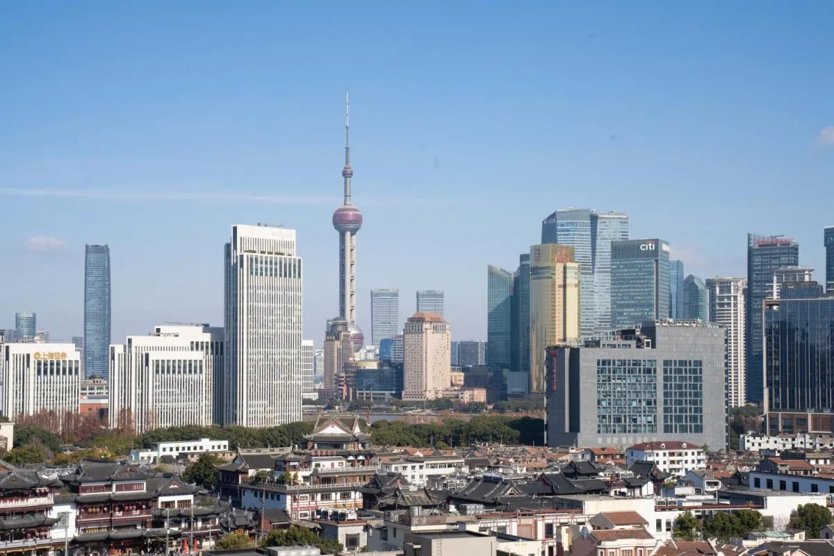 Image 1 of Molly Homestay – walk to Yu Garden and the Bund 3bedrooms 1study 2 bathrooms elevator apartment