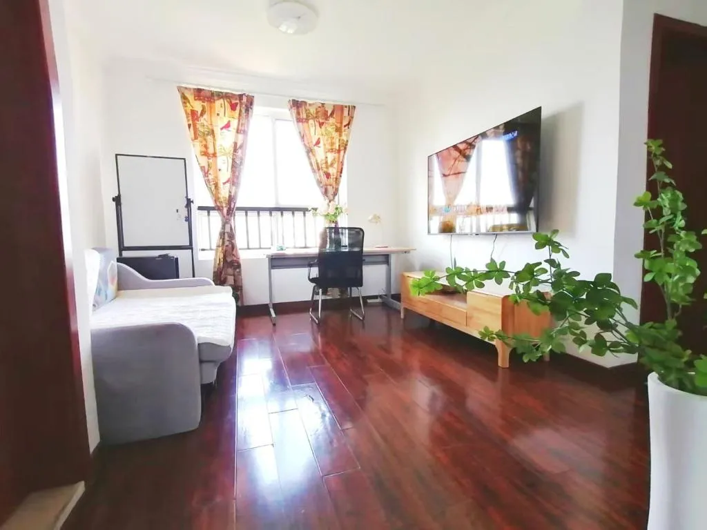 Image of Mrs Li’s Home